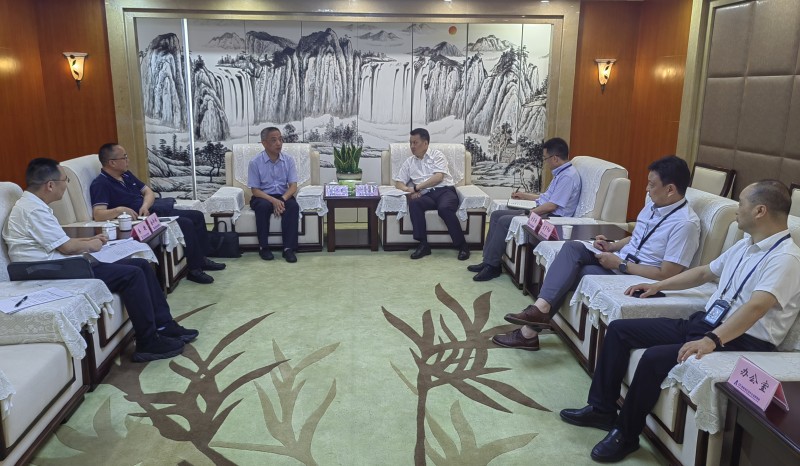 董事長(zhǎng)會(huì)見(jiàn)_副本.jpg